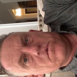 Meet your Posher, Carl